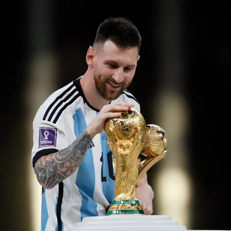 Who is the greatest footballer of the modern era? - Messi