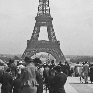 Would you choose a historical film or a documentary film? - historical